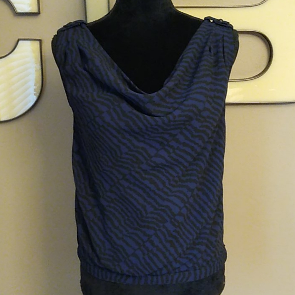 Gap Animal print blouse